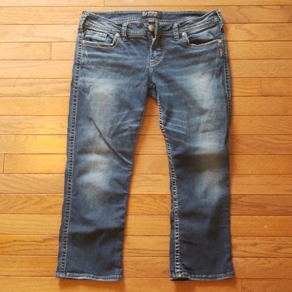 Silver Aiko Crops